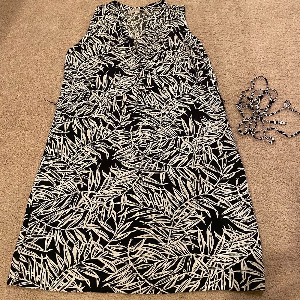 LOFT Patterned Casual Dress
